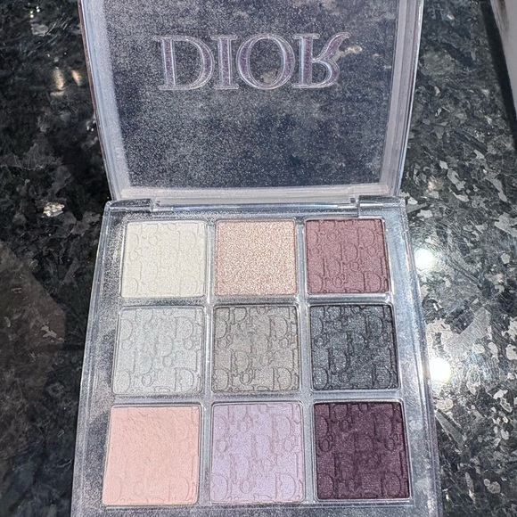 Dior Eyeshadow Palette - Cream, Gold, Purple Shades - Picture 2 of 3